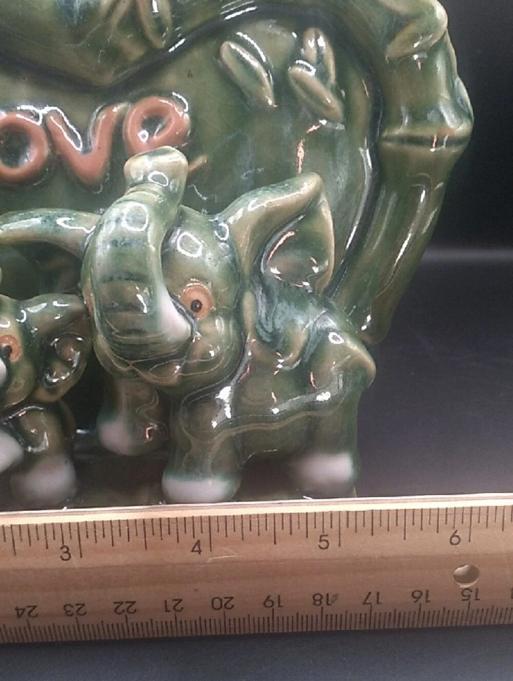 Vintage Majolica-style Green Ceramic Elephant Planter/Vase (B9)